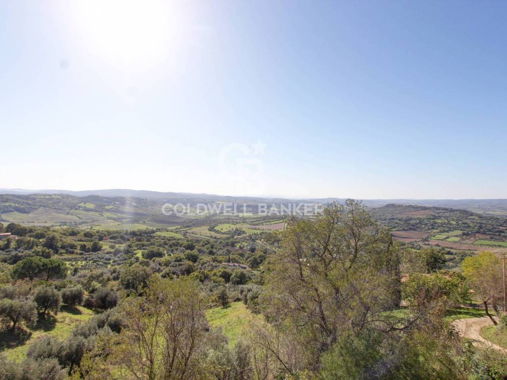casa indipendente in vendita a Manciano in zona Poggio Murella
