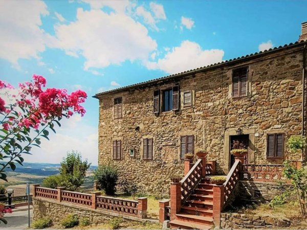 appartamento in vendita a Manciano in zona Saturnia