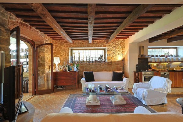 casa indipendente in vendita a Manciano in zona Saturnia