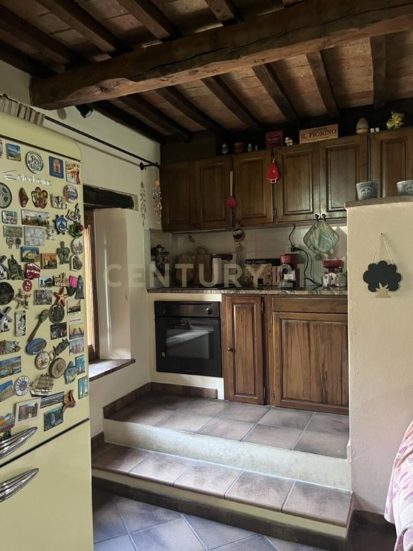 appartamento in vendita a Manciano in zona Montemerano