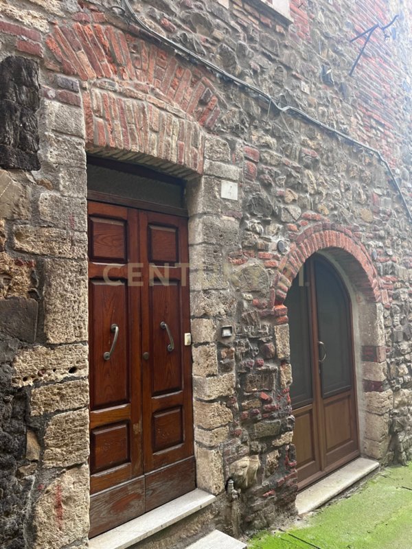 appartamento in vendita a Manciano in zona Montemerano