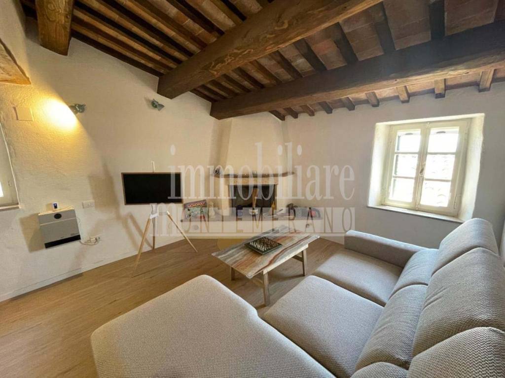 appartamento in vendita a Manciano in zona Saturnia