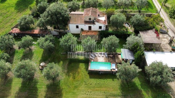 casale in vendita a Manciano in zona Montemerano