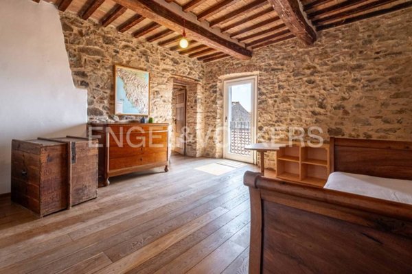 appartamento in vendita a Manciano in zona Saturnia