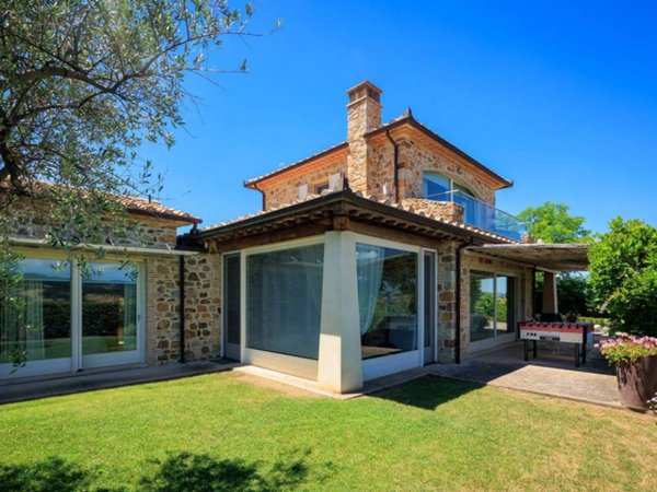 casa indipendente in vendita a Manciano in zona Poggio Murella