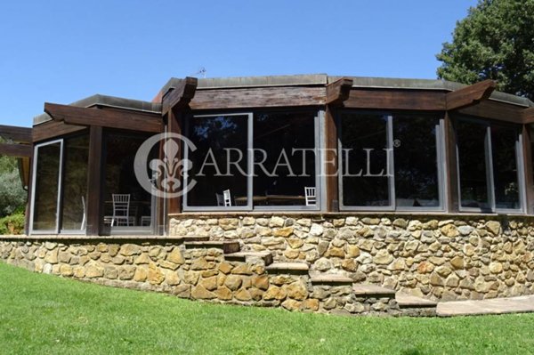 casa indipendente in vendita a Manciano in zona Saturnia