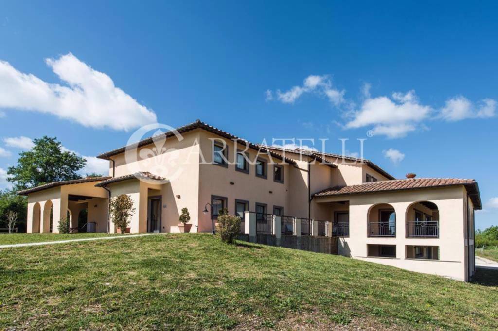 casa indipendente in vendita a Manciano in zona Saturnia