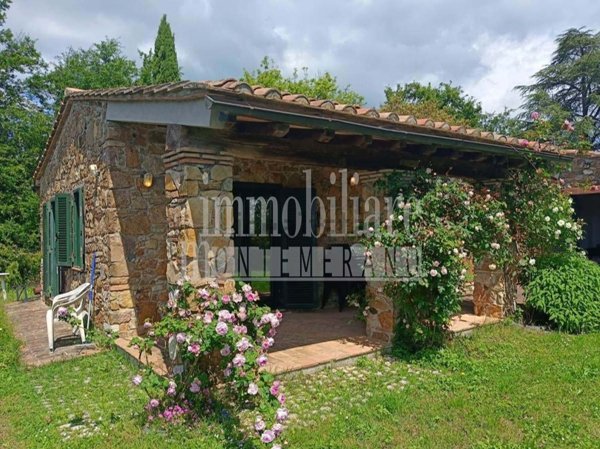 quadrivano in vendita a Manciano