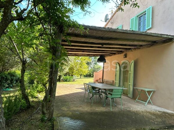 casa indipendente in vendita a Manciano
