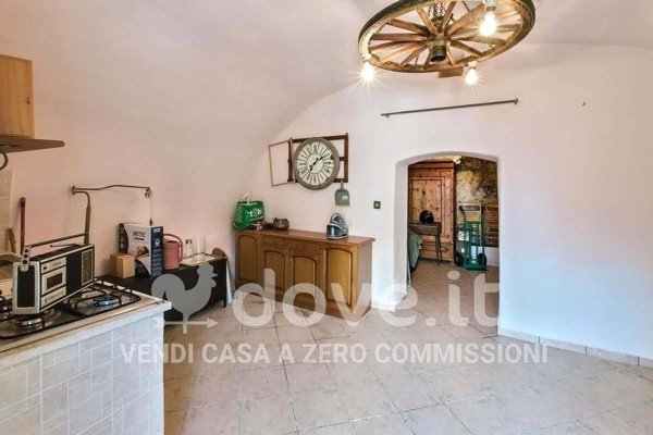 appartamento in vendita a Manciano in zona Montemerano