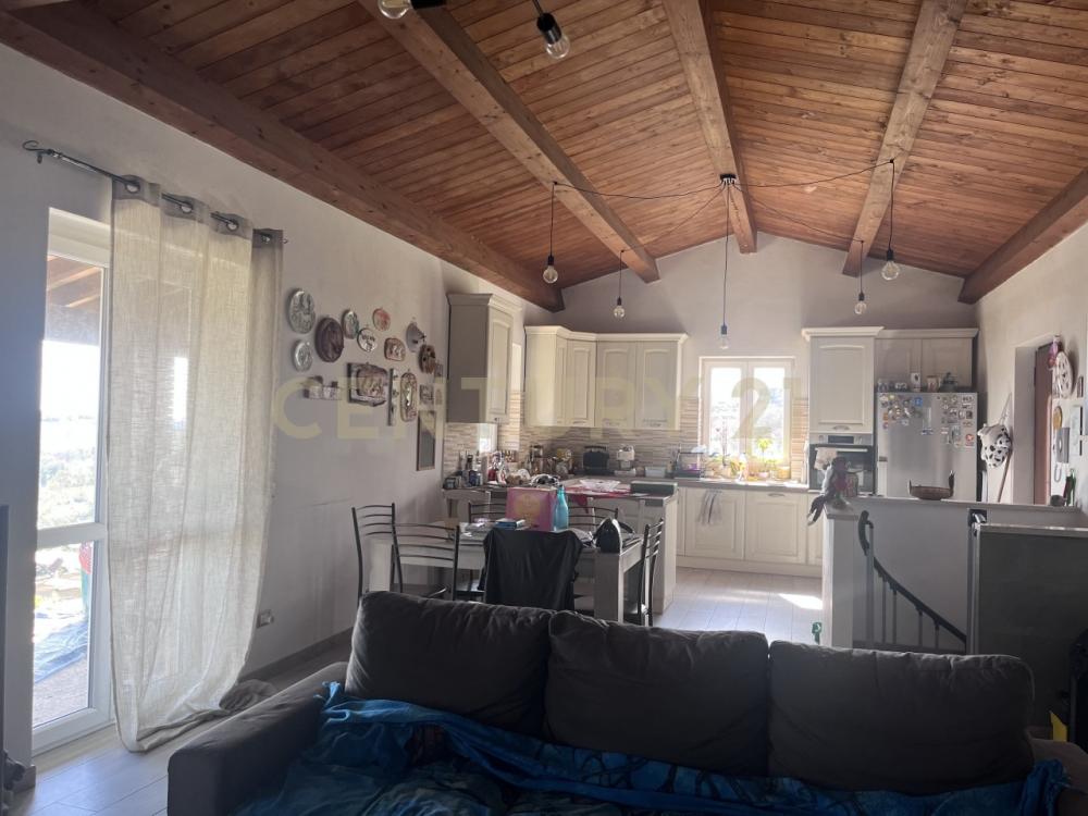 casa indipendente in vendita a Manciano in zona Poggio Murella