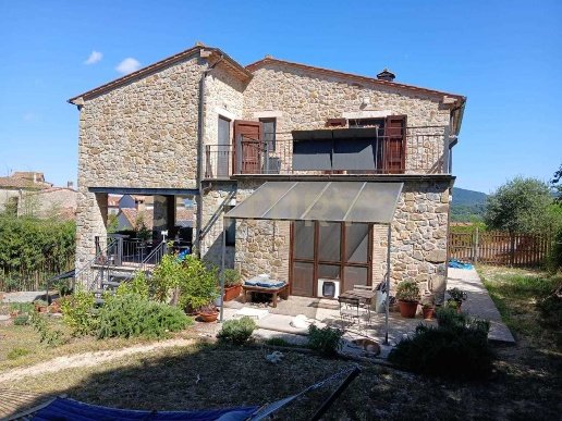casa indipendente in vendita a Manciano in zona Poggio Murella