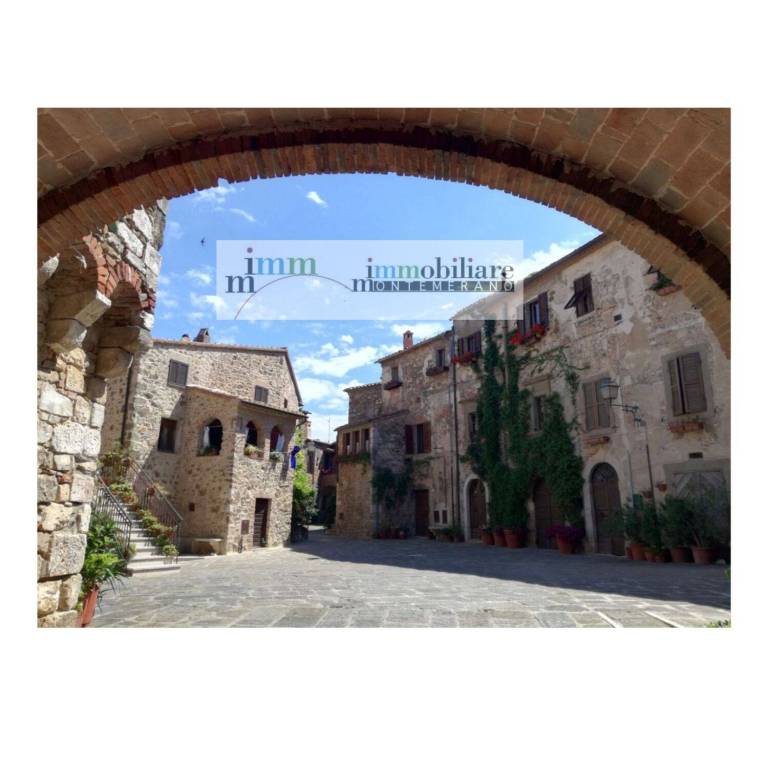 casa indipendente in vendita a Manciano in zona Montemerano