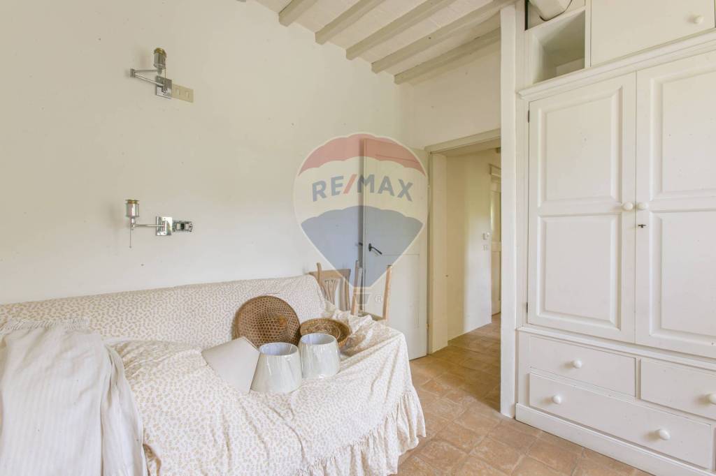 casa indipendente in vendita a Manciano in zona Montemerano