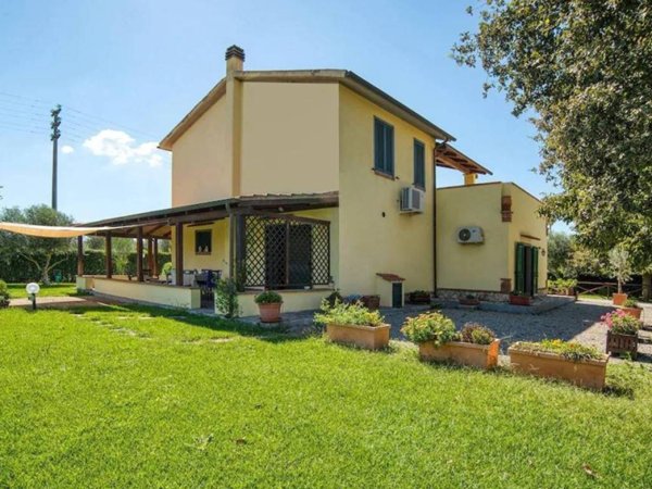 appartamento in vendita a Manciano in zona Marsiliana