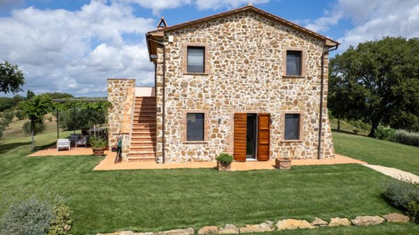 casale in vendita a Manciano in zona Montemerano
