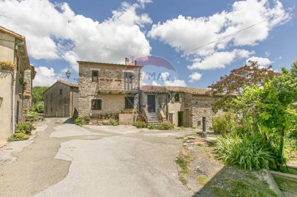 casale in vendita a Manciano in zona Saturnia
