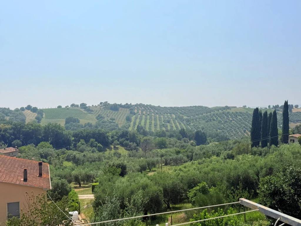 appartamento in vendita a Manciano in zona Montemerano