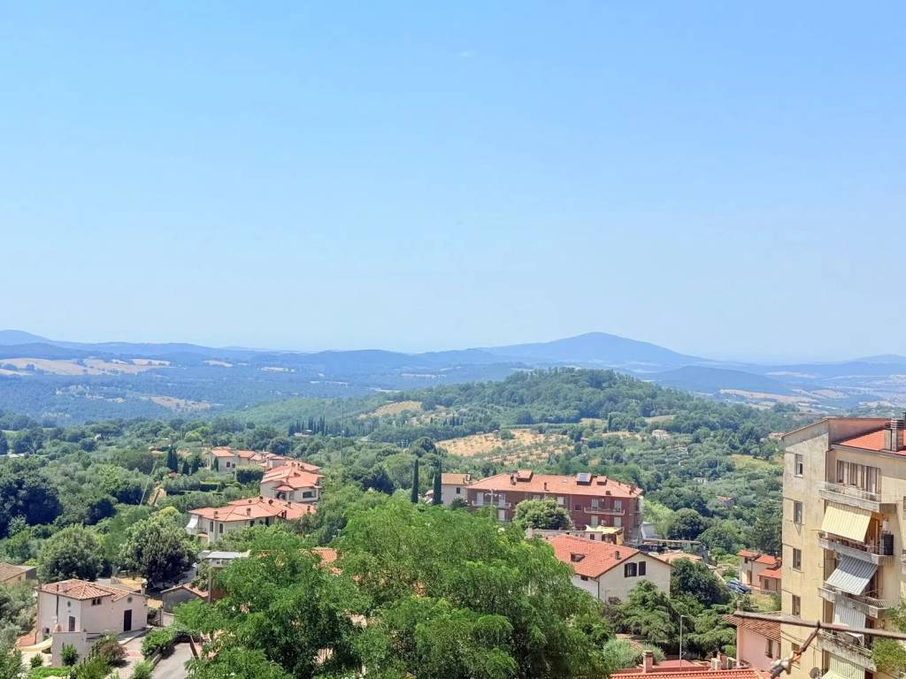 appartamento in vendita a Manciano in zona Saturnia