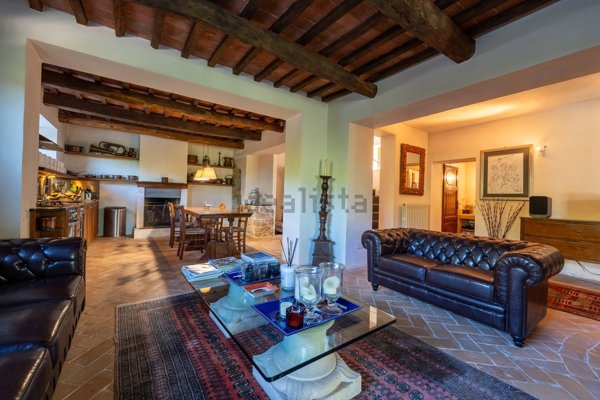 casa indipendente in vendita a Manciano in zona Saturnia