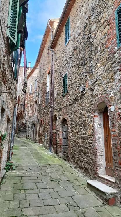 appartamento in vendita a Manciano in zona Montemerano