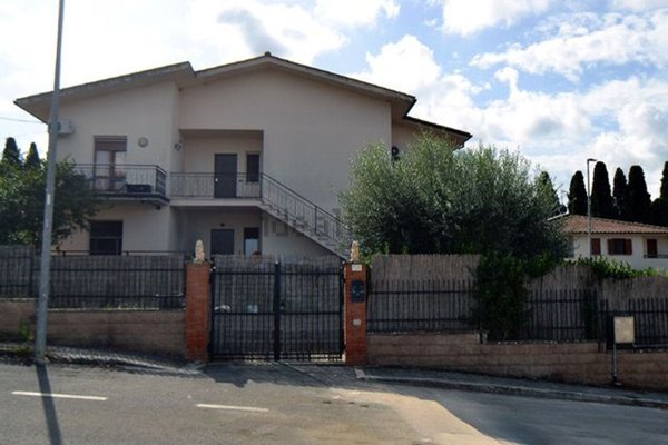 casa indipendente in vendita a Manciano in zona Marsiliana