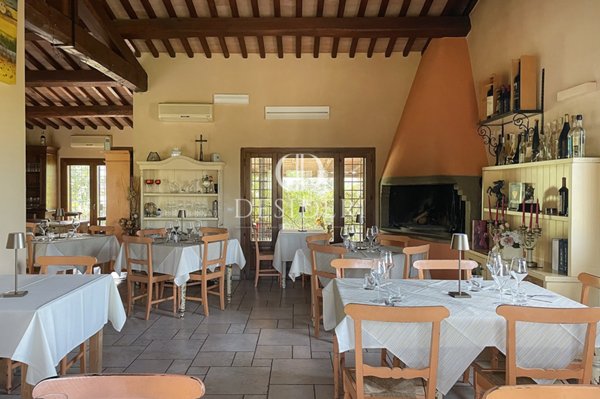 locale di sgombero in vendita a Manciano in zona Montemerano