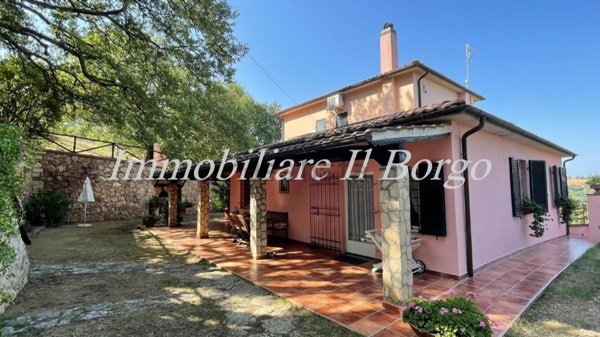 casa indipendente in vendita a Manciano in zona Montemerano
