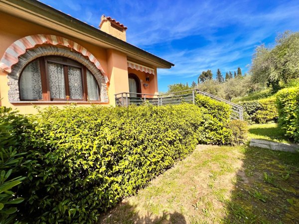 casa indipendente in vendita a Manciano in zona Montemerano