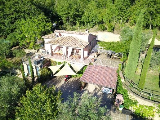 casa indipendente in vendita a Manciano in zona Saturnia