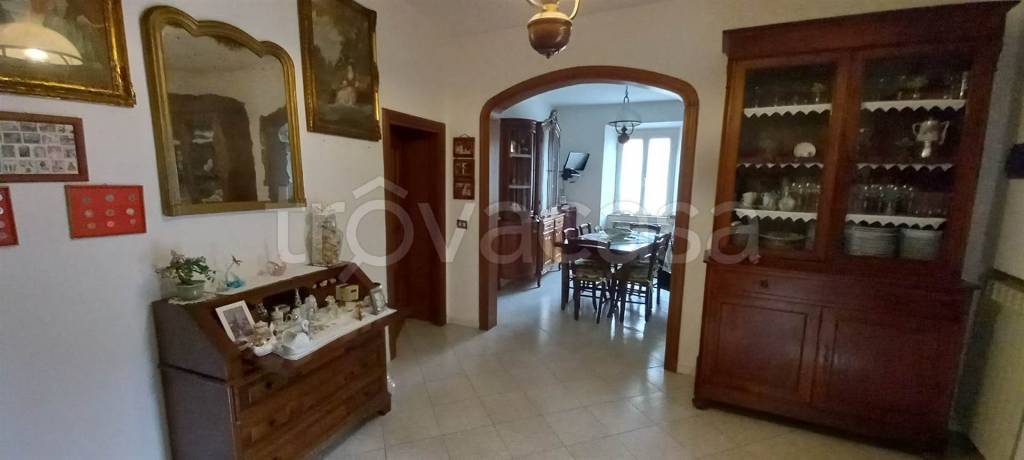 appartamento in vendita a Manciano in zona Saturnia