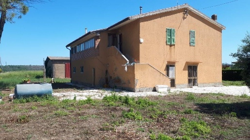 casa indipendente in vendita a Manciano in zona Marsiliana