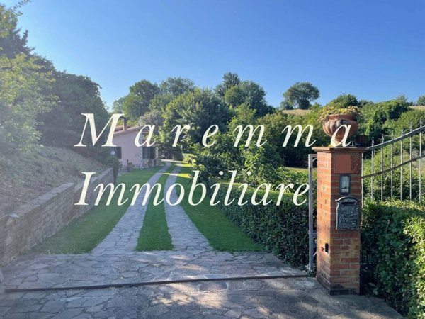 casa indipendente in vendita a Manciano