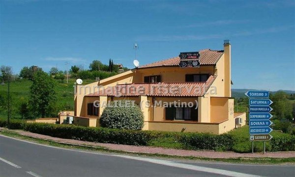 negozio in vendita a Manciano in zona Saturnia