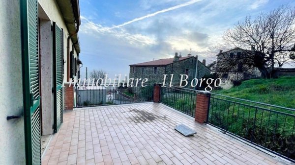 casa indipendente in vendita a Manciano