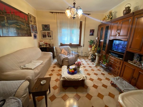 appartamento in vendita a Manciano in zona Saturnia