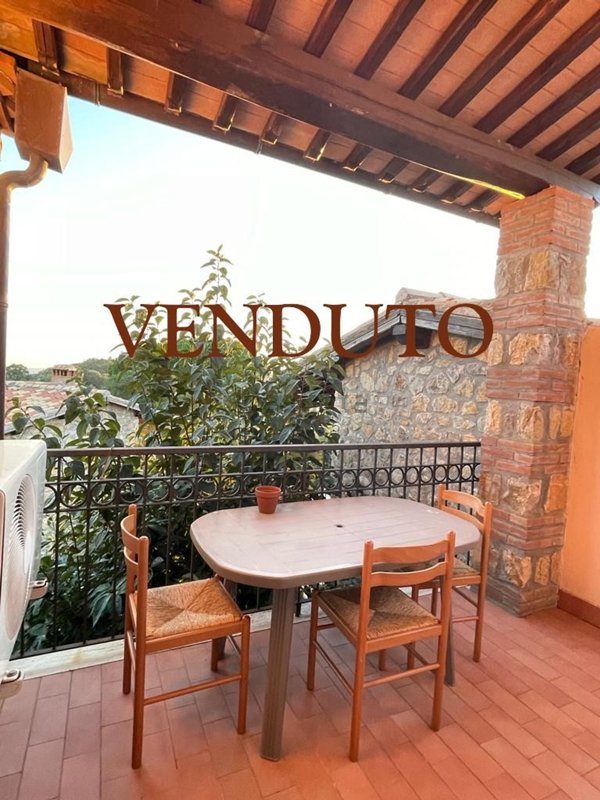 appartamento in vendita a Manciano in zona Capanne