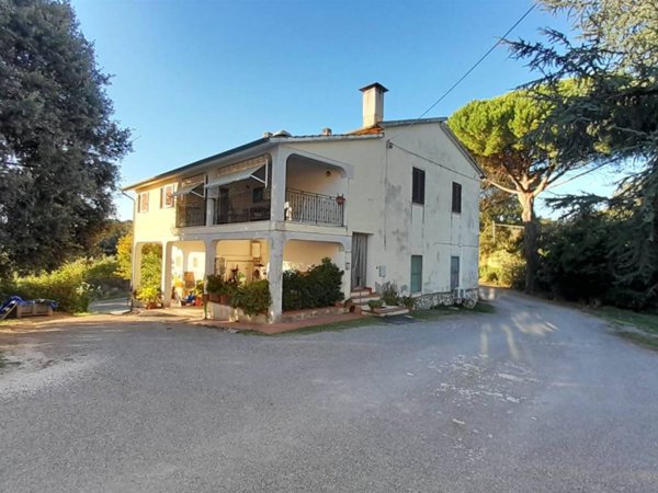 casa indipendente in vendita a Manciano