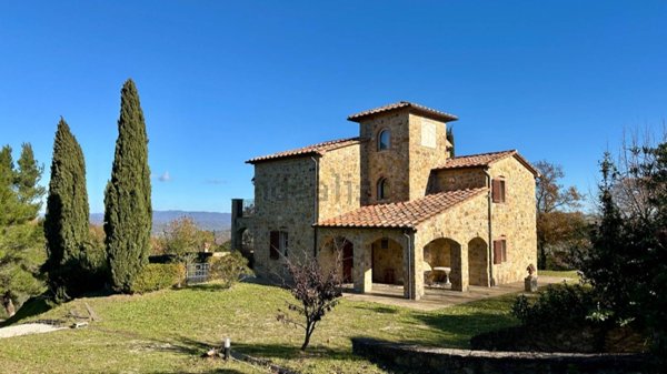 casa indipendente in vendita a Manciano