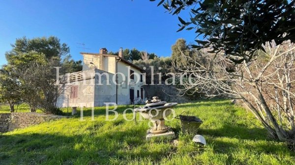 casa indipendente in vendita a Manciano