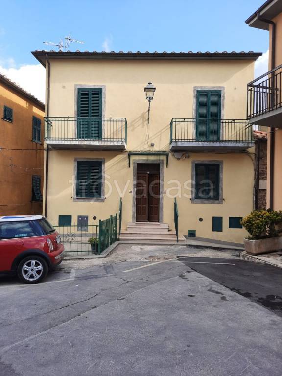casa indipendente in vendita a Manciano in zona Montemerano