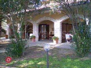 casa indipendente in vendita a Manciano in zona Saturnia