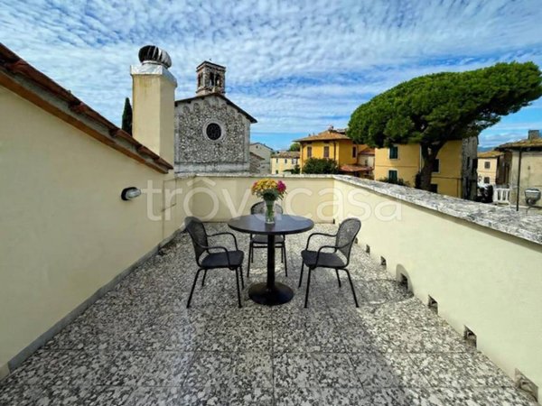 appartamento in vendita a Manciano in zona Saturnia