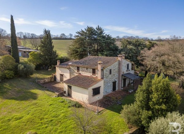casa indipendente in vendita a Manciano in zona Capanne
