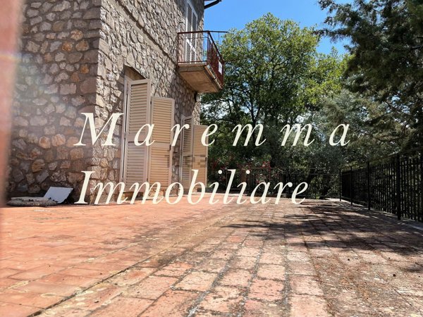 casa indipendente in vendita a Manciano in zona Saturnia