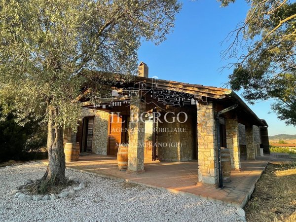 casa indipendente in vendita a Manciano in zona Saturnia