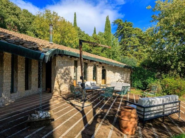 casa indipendente in vendita a Manciano in zona Saturnia