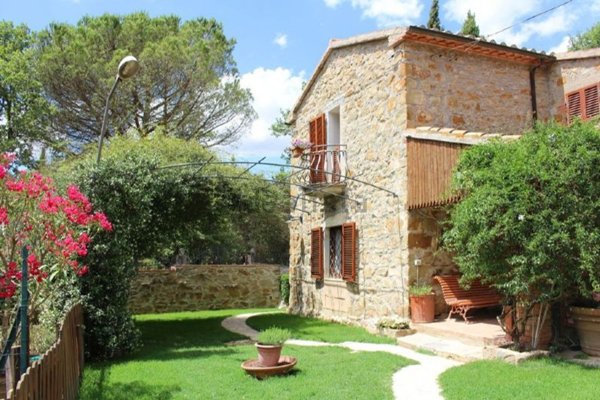 casale in vendita a Manciano