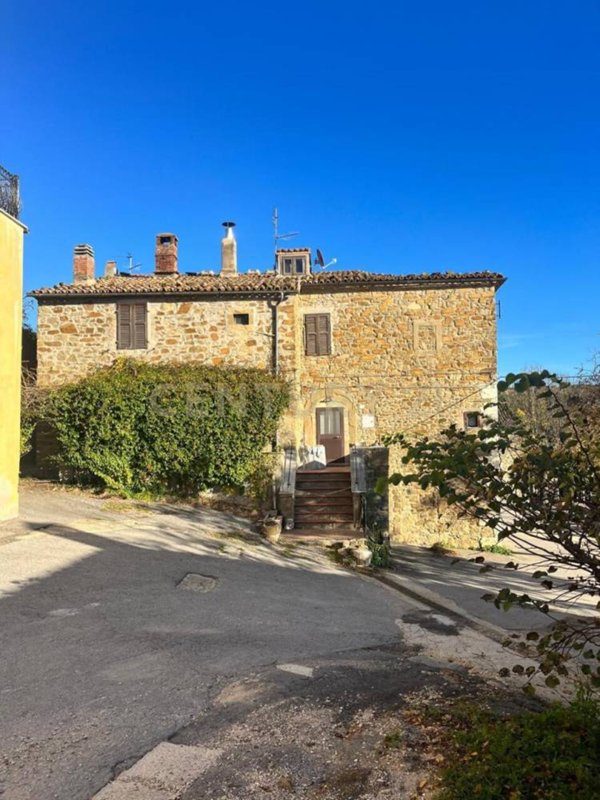 casa indipendente in vendita a Manciano in zona Poggio Murella