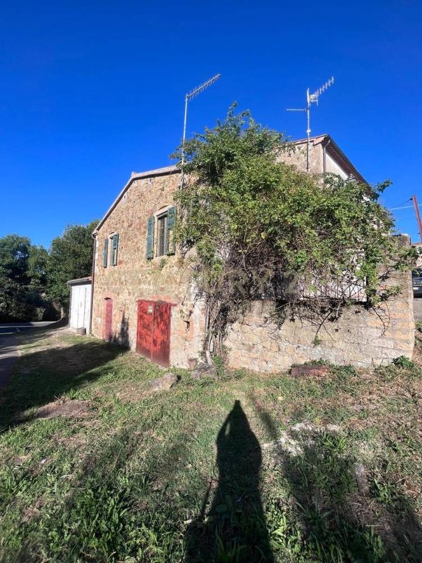 casa indipendente in vendita a Manciano in zona Poggio Murella